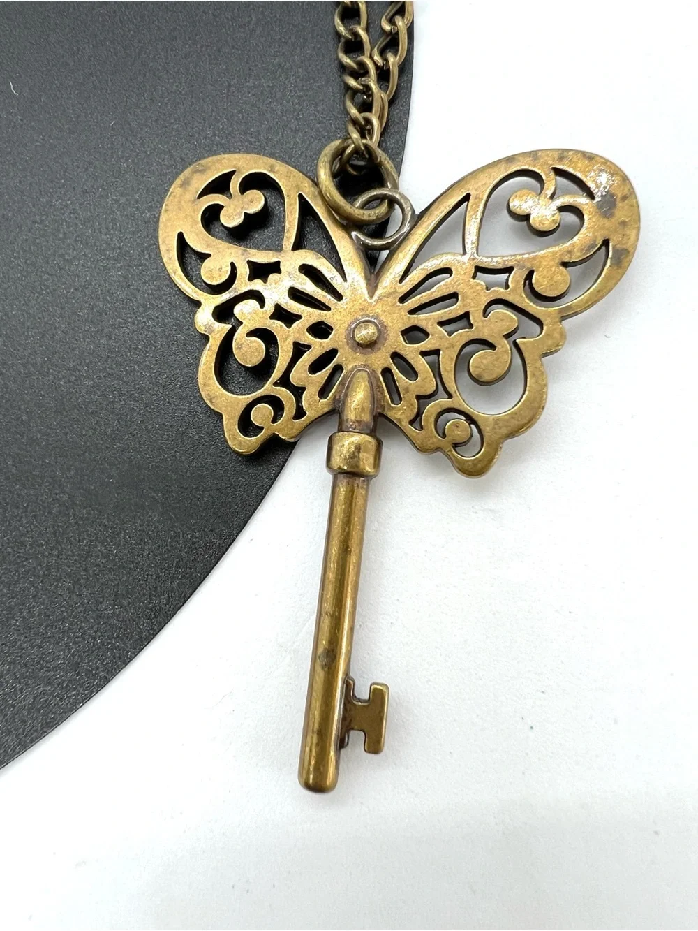 Antique Bronze Butterfly Skeleton Key Rhinestone Purse Charm Bag Pendant